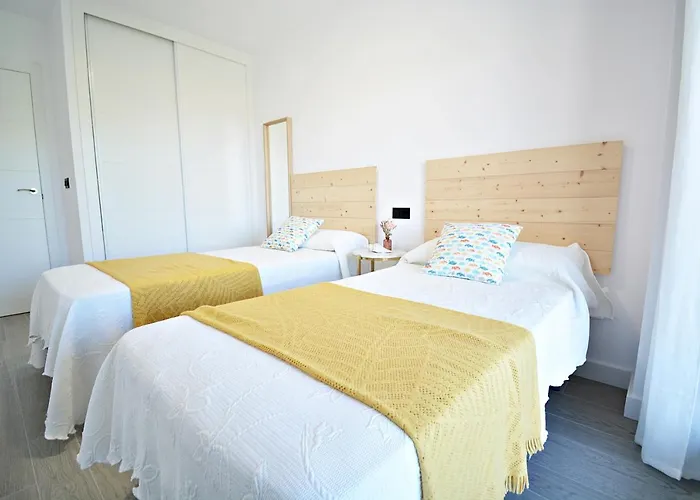 Galihost - Impresionante Con Piscina En * Санхенхо