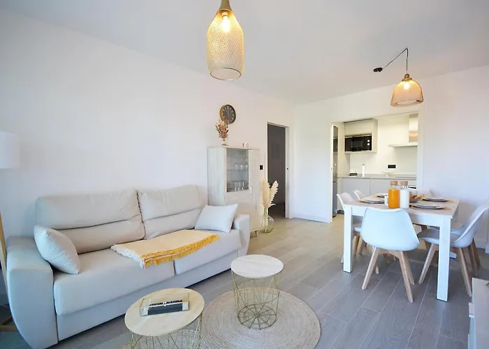 Galihost - Impresionante Con Piscina En * Санхенхо